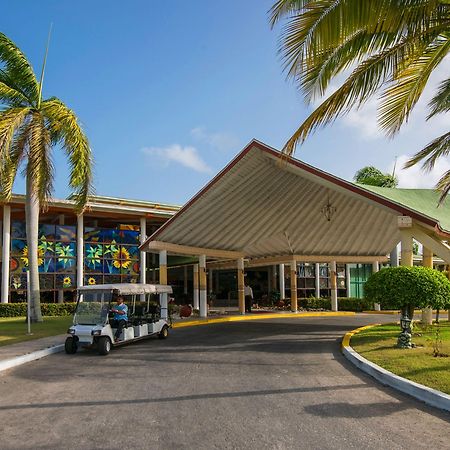 Hotel Playa Costa Verde à Playa Pesquero Extérieur photo