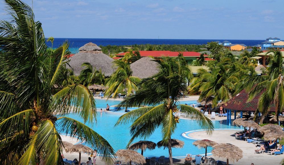 Hotel Playa Costa Verde à Playa Pesquero Extérieur photo